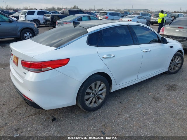 KIA OPTIMA EX 2018 5XXGU4L34JG209872 Image 4