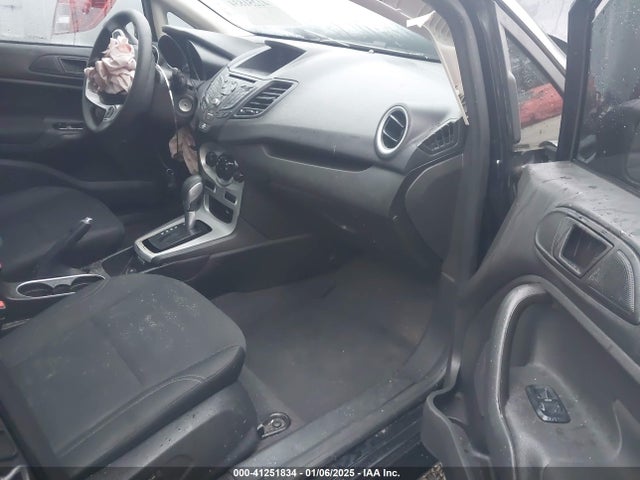 Ford FIESTA SE 2019 3FADP4BJ3KM140348 Image 5