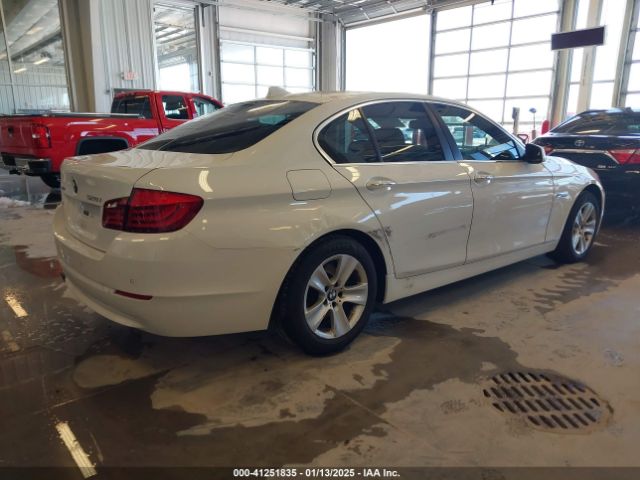2013 BMW 528I WBAXH5C5XDDW14643 Photo 3