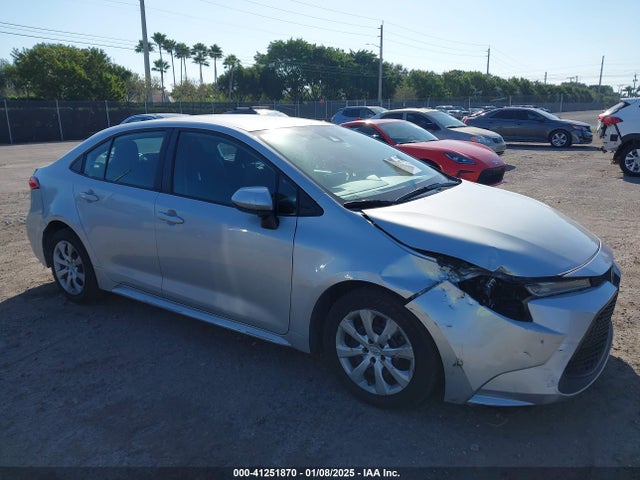 Toyota COROLLA LE 2022 5YFEPMAE7NP274117 Image 17