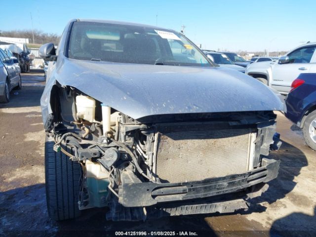 5XYPG4A51LG629194 KIA Sorento 3.3l Lx