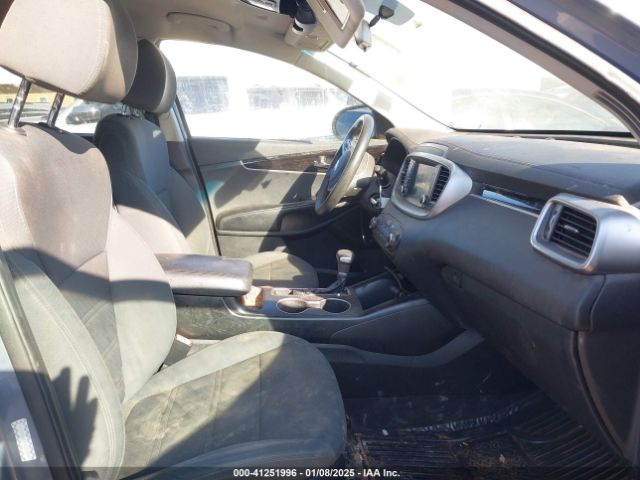 5XYPG4A51LG629194 KIA Sorento 3.3l Lx