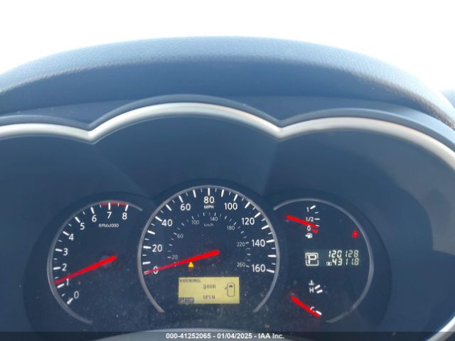 JN8AE2KP2F9126591 Nissan QUEST S