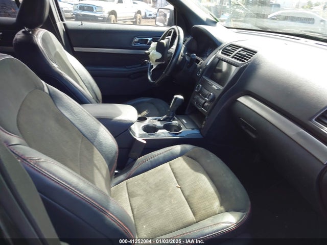 1FM5K7D88KGA41636 Ford EXPLORER XLT