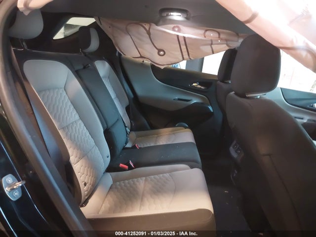 Chevrolet EQUINOX LT 2019 2GNAXKEVXK6211207 Image 8