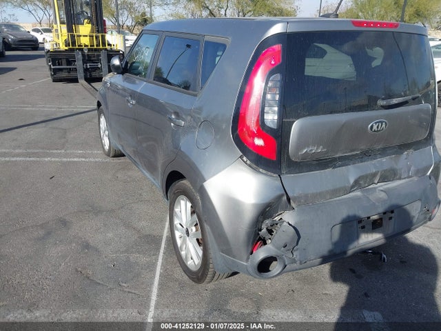 KNDJN2A22F7134106 KIA Soul