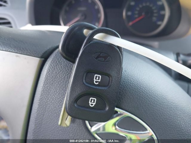 KMHCT4AE6FU804693 Hyundai ACCENT GLS