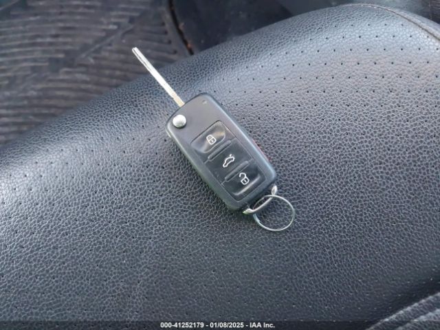 3VWD17AJ6EM393163 Volkswagen Jetta 1.8t Se
