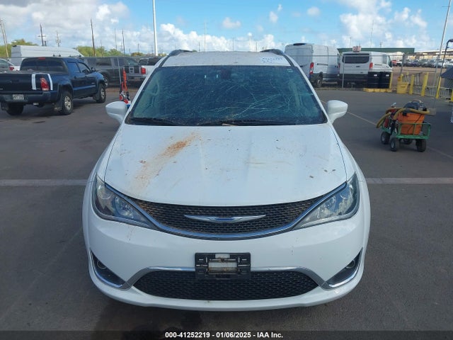 Chrysler Pacifica Touring L 2018 2C4RC1BG1JR185858 Image 6