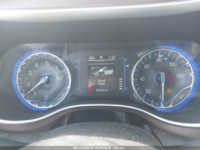 Chrysler Pacifica Touring L 2018 2C4RC1BG1JR185858 Image 7
