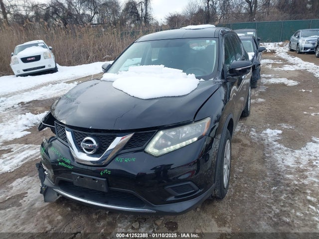 Nissan ROGUE S 2015 KNMAT2MV7FP568906 Image 13
