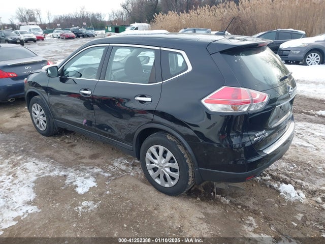 Nissan ROGUE S 2015 KNMAT2MV7FP568906 Image 3