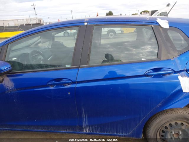 3HGGK5H46JM727379 Honda FIT LX
