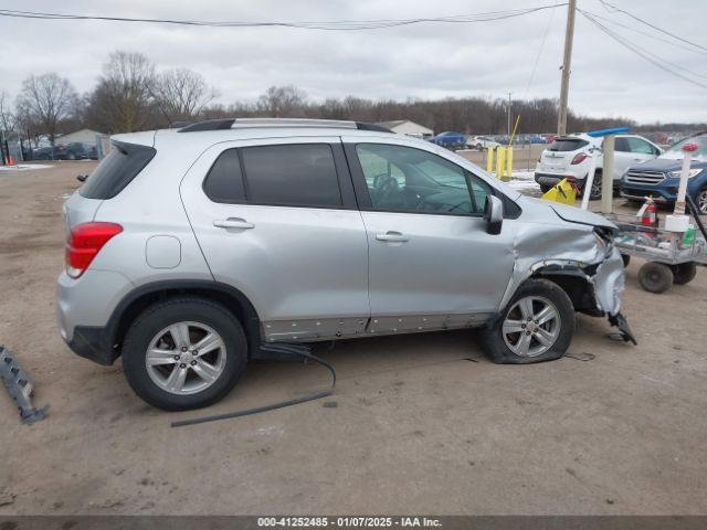 KL7CJPSB4MB349753 Chevrolet Trax Awd Lt