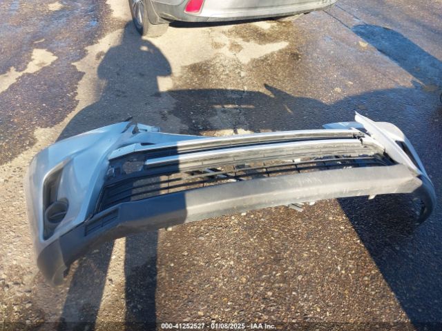 5TDBZRFH7JS496624 Toyota Highlander Le