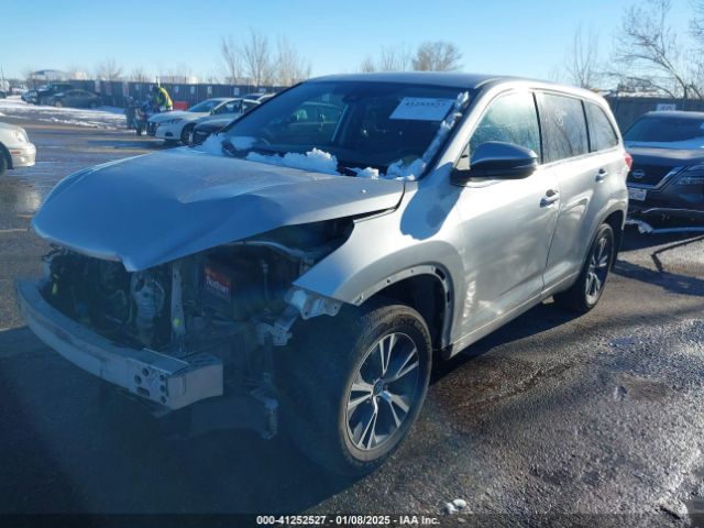 5TDBZRFH7JS496624 Toyota Highlander Le