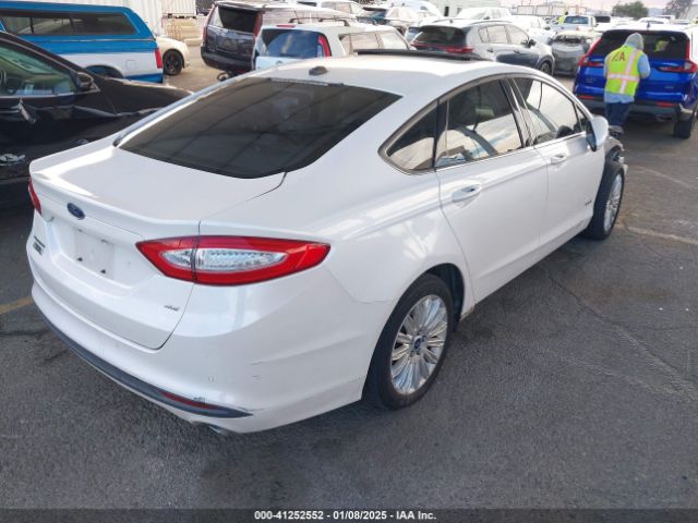 3FA6P0PU6FR205528 Ford Fusion Energi Se Luxury