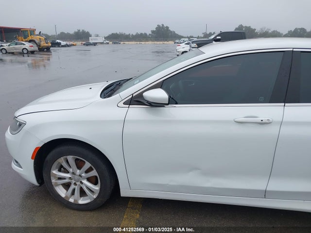 1C3CCCAB7FN752980 Chrysler 200 Limited