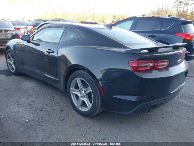 2020 CHEVROLET CAMARO 1G1FB1RS5L0119268 Photo 2