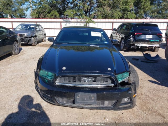 1ZVBP8AM9E5306173 Ford Mustang V6