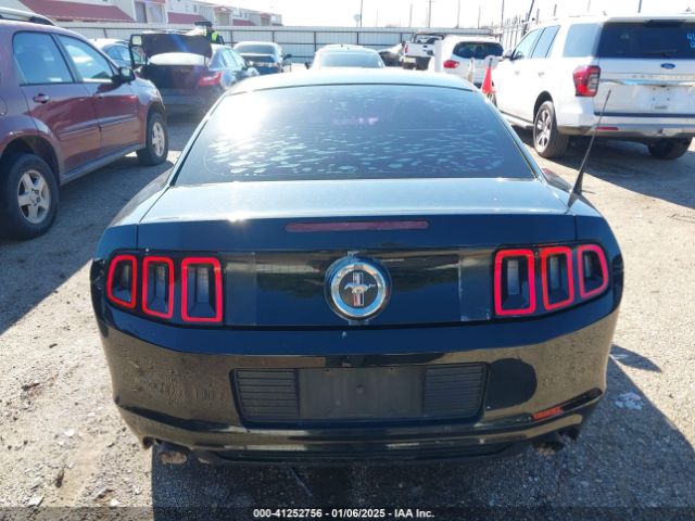 1ZVBP8AM9E5306173 Ford Mustang V6