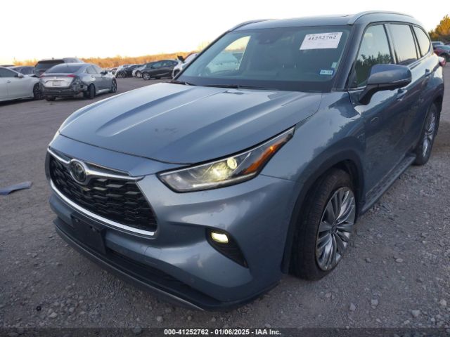 5TDKDRAHXPS048361 Toyota Highlander Platinum