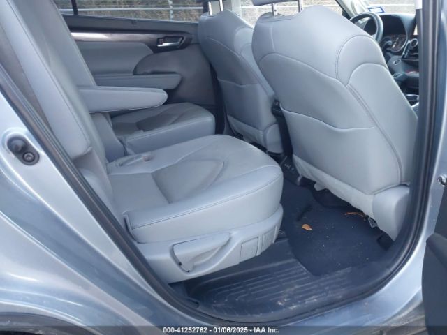 5TDKDRAHXPS048361 Toyota Highlander Platinum