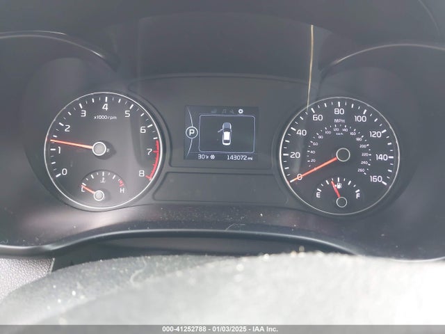 41252788 :رقم المزاد ، 5XXGU4L33HG158438 vin ، 2017 Kia Optima Ex مزاد بيع