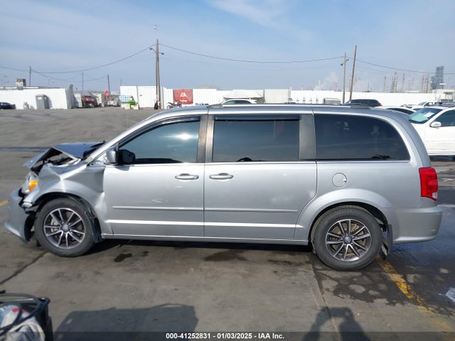 Dodge Grand Caravan Sxt 2017 2C4RDGCG0HR825714 Image 14