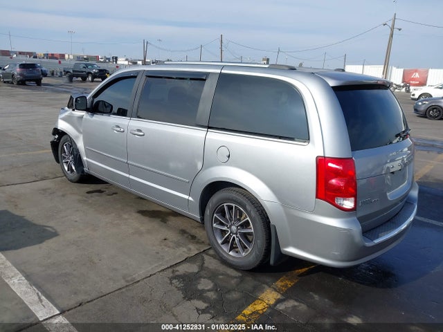 Dodge Grand Caravan Sxt 2017 2C4RDGCG0HR825714 Image 3