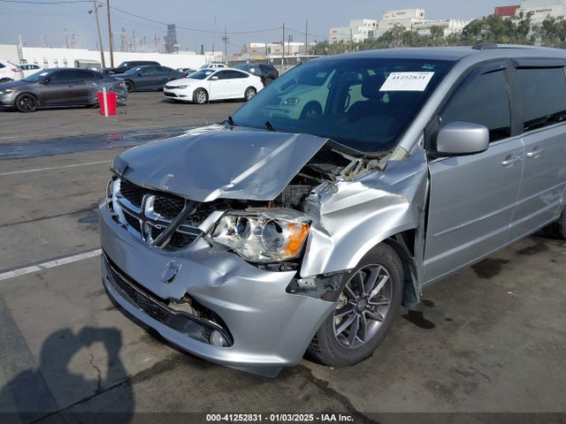 Dodge Grand Caravan Sxt 2017 2C4RDGCG0HR825714 Image 6