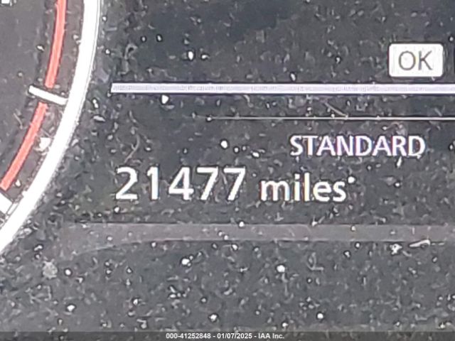 5N1BT3AA5RC687766 Nissan Rogue S Fwd