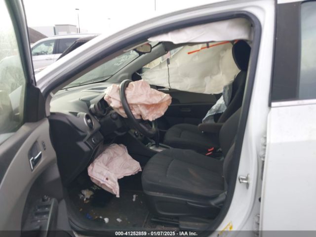 1G1JC6SH1G4102579 Chevrolet Sonic Lt Auto