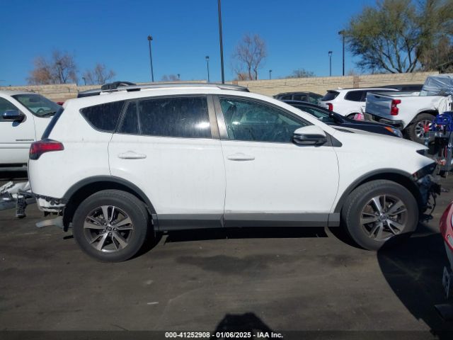 2T3WFREV4GW265592 Toyota Rav4 Xle