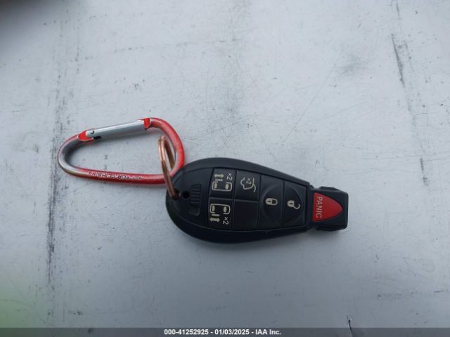 2C7WDGCG4ER471665 Dodge Grand Caravan Sxt