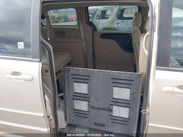 2C7WDGCG4ER471665 Dodge Grand Caravan Sxt