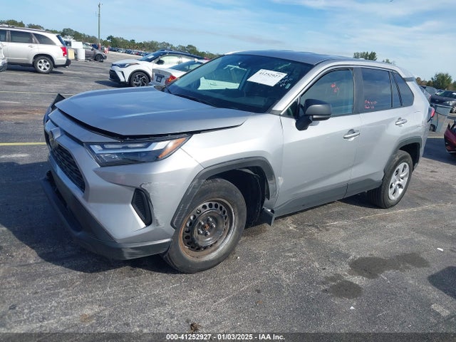 Toyota RAV4 LE 2023 2T3H1RFV4PW283550 Image 2