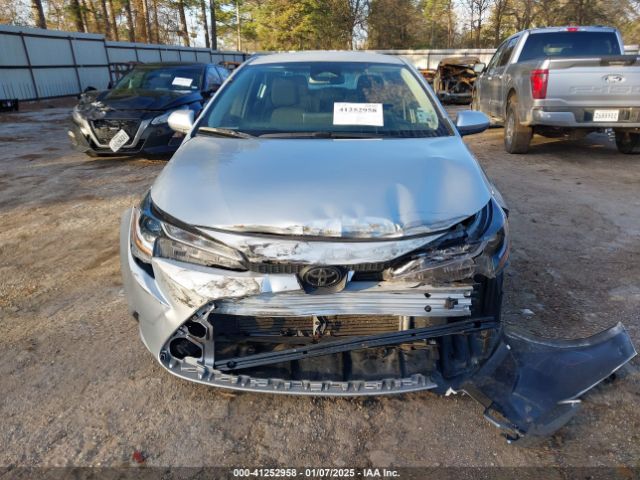 5YFB4MDE8PP067973 Toyota COROLLA LE