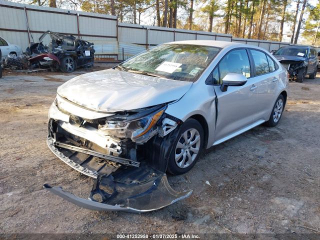 5YFB4MDE8PP067973 Toyota COROLLA LE
