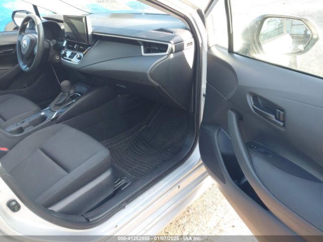 5YFB4MDE8PP067973 Toyota COROLLA LE