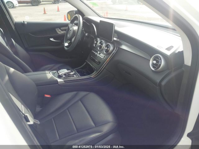 WDC0G4JB3GF101098 Mercedes-Benz GLC 300