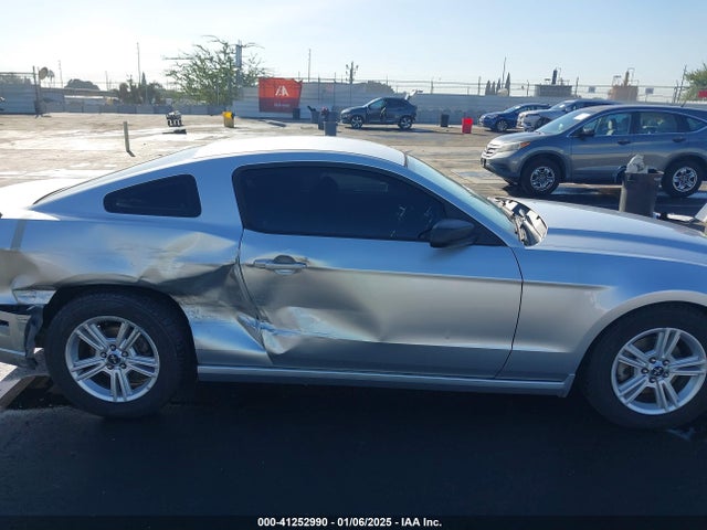 Ford Mustang V6 2014 1ZVBP8AMXE5297256 Image 13