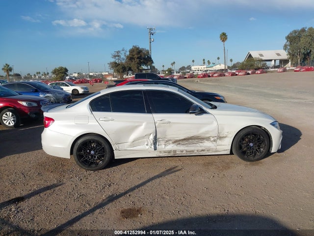 BMW 330I 2017 WBA8B9G5XHNU48471 Image 13