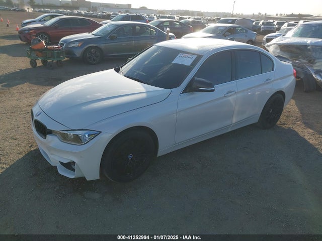 BMW 330I 2017 WBA8B9G5XHNU48471 Image 2