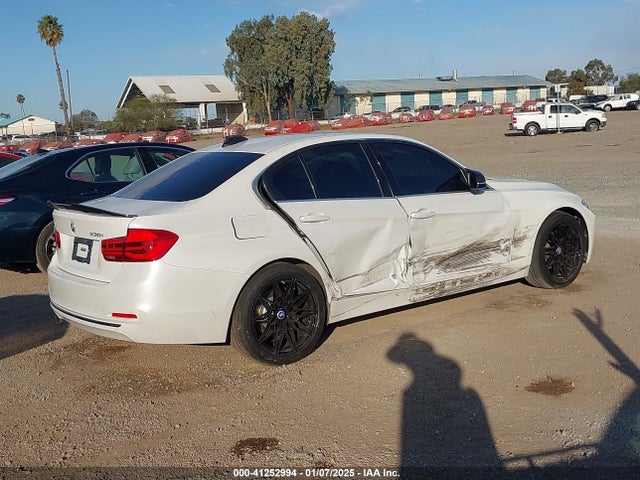 BMW 330I 2017 WBA8B9G5XHNU48471 Image 4