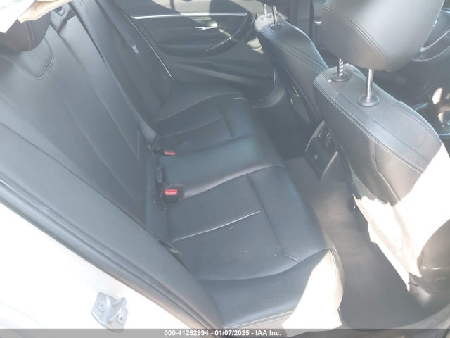BMW 330I 2017 WBA8B9G5XHNU48471 Image 8