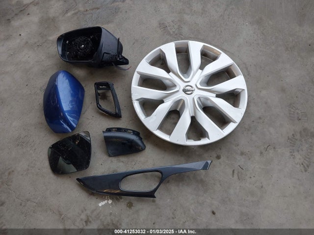 Nissan ROGUE S 2018 KNMAT2MV5JP528624 Image 12