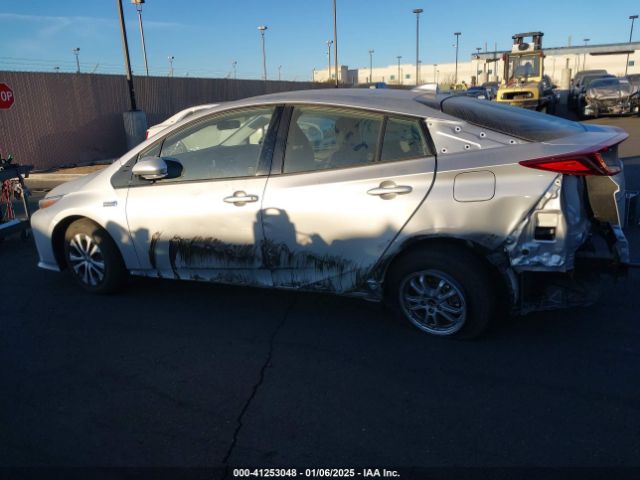 JTDKARFP3L3152954 Toyota Prius Prime Le