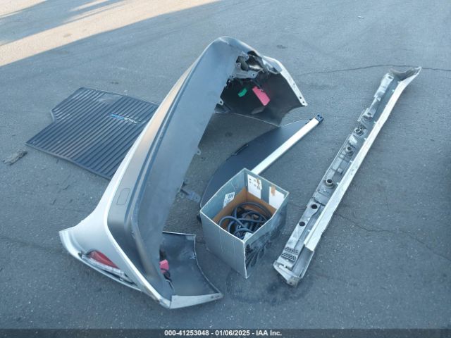 JTDKARFP3L3152954 Toyota Prius Prime Le