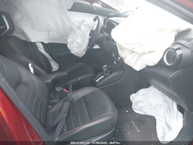 3N1CP5DV8LL532246 Nissan Kicks Sr Xtronic Cvt